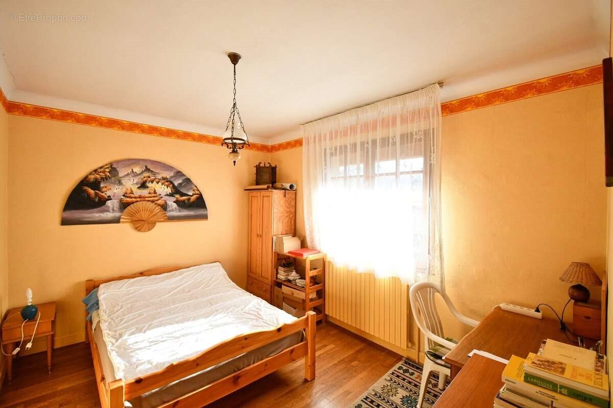Maison à vendre, 168m², Autun