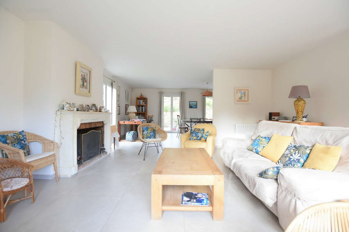 Maison à vendre, 212m², Les Essarts-le-Roi