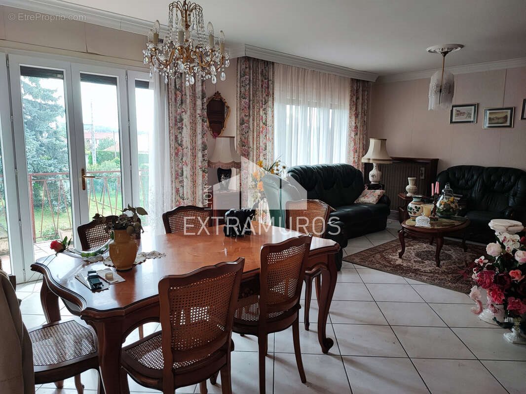 Maison à vendre, 105m², Lentilly