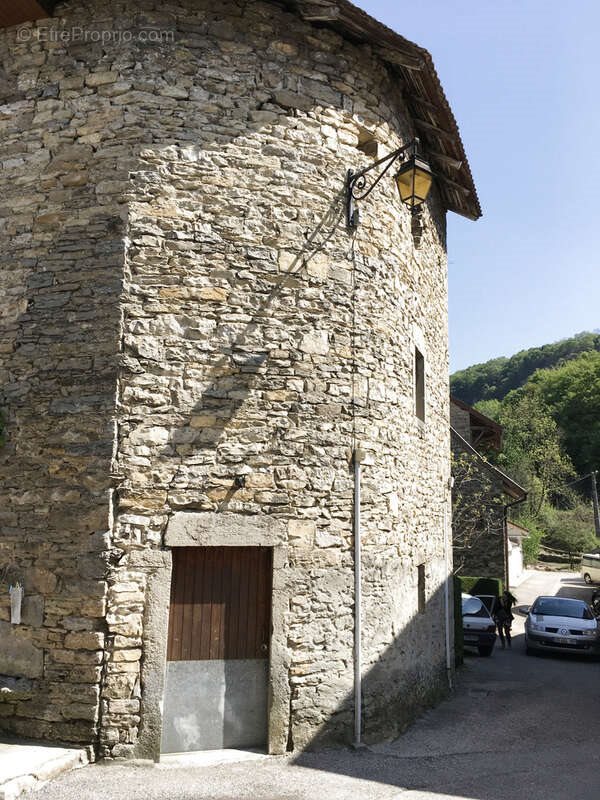 Maison à vendre, 70m², Vertrieu