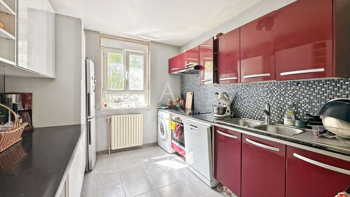 Appartement à vendre, 91m², Cergy