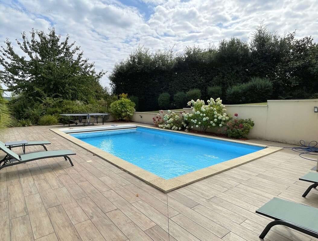 Maison à vendre, 237m², Vernon
