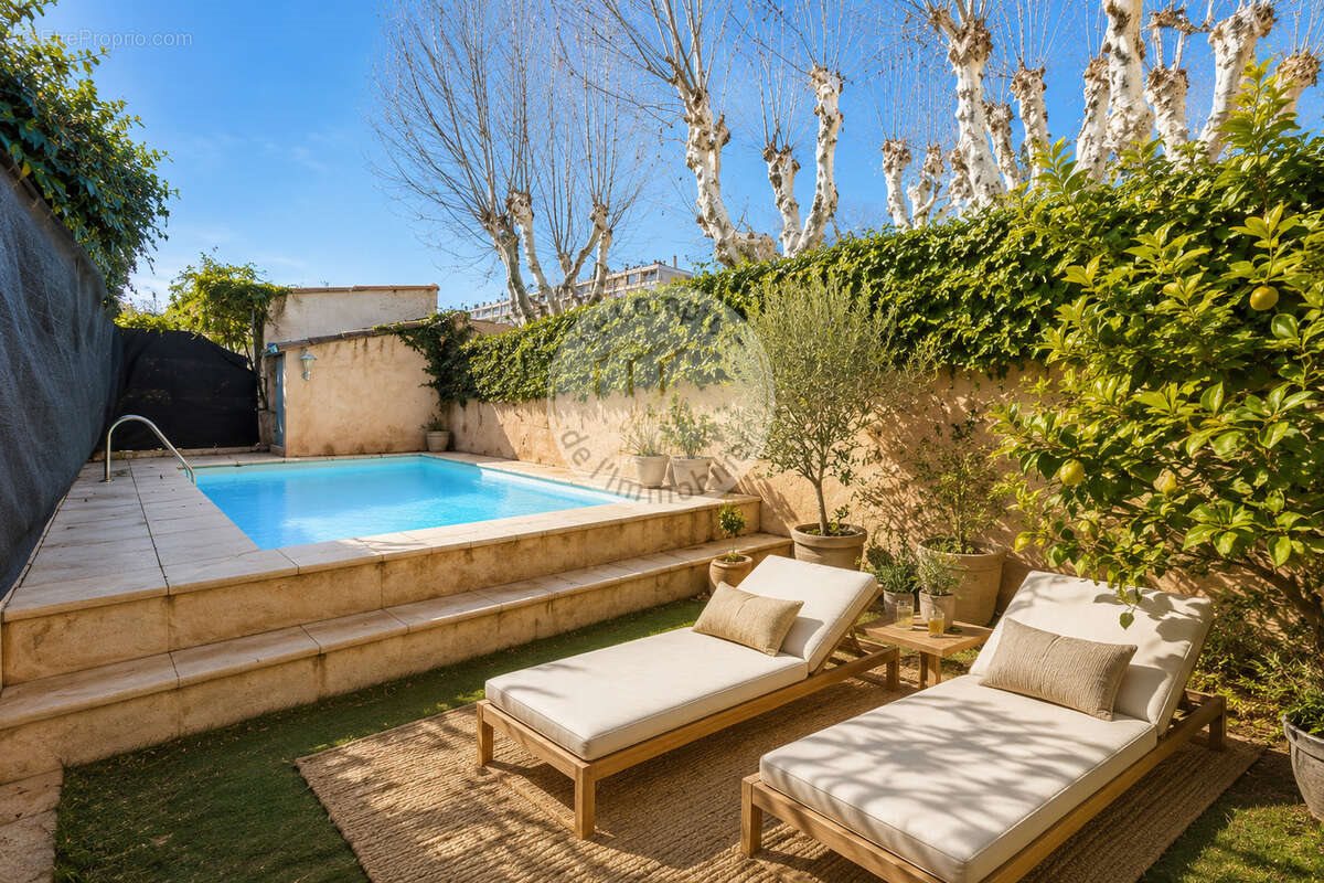 Maison à vendre, 91m², Marseille 9ème
