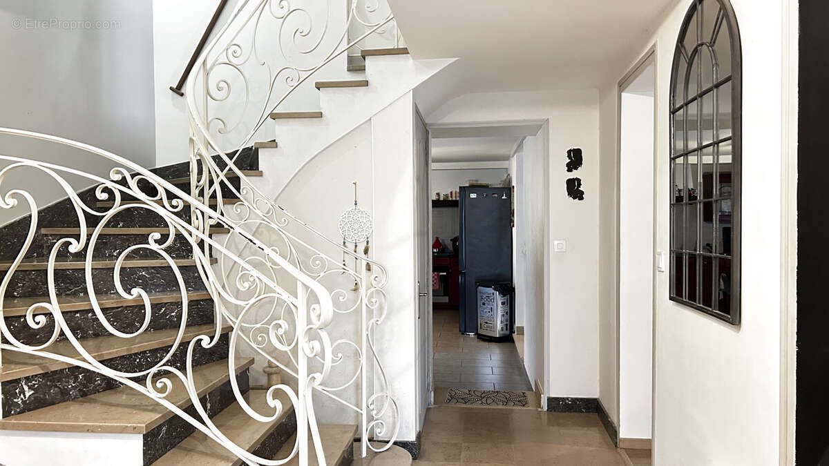 Maison à vendre, 217m², Niort