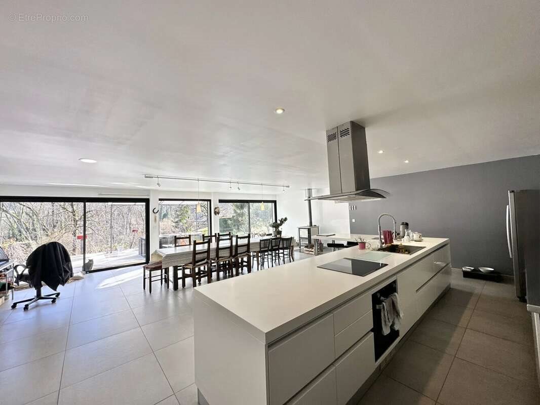 Maison à vendre, 200m², Chambéry