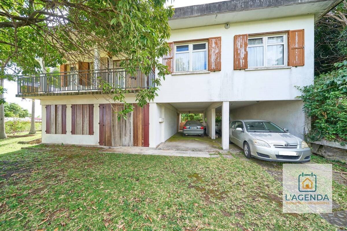 Maison à vendre, 190m², Le Tampon
