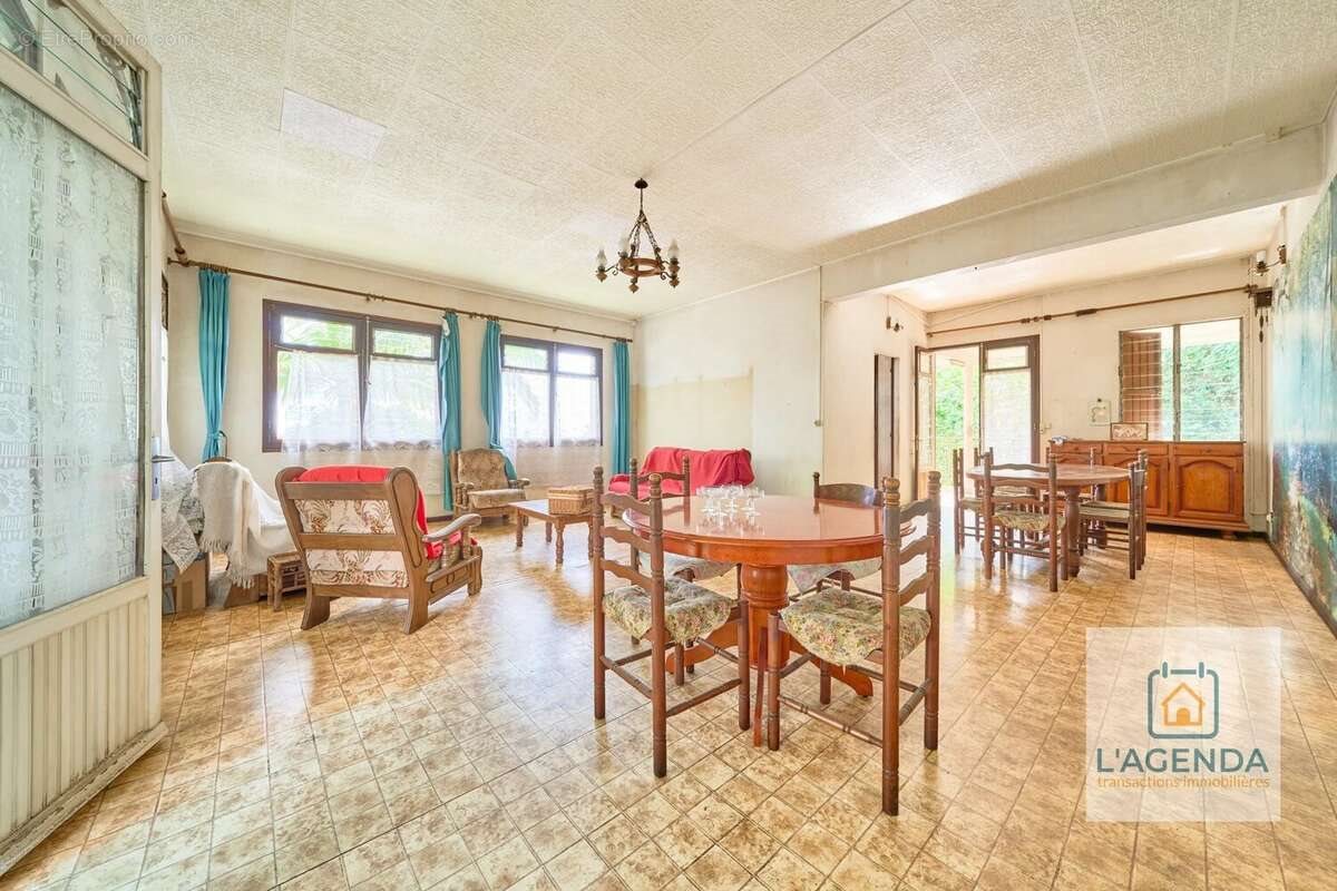 Maison à vendre, 190m², Le Tampon