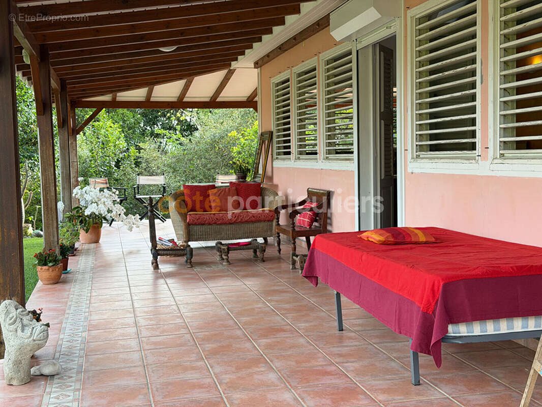 Maison à vendre, 39m², Le Moule