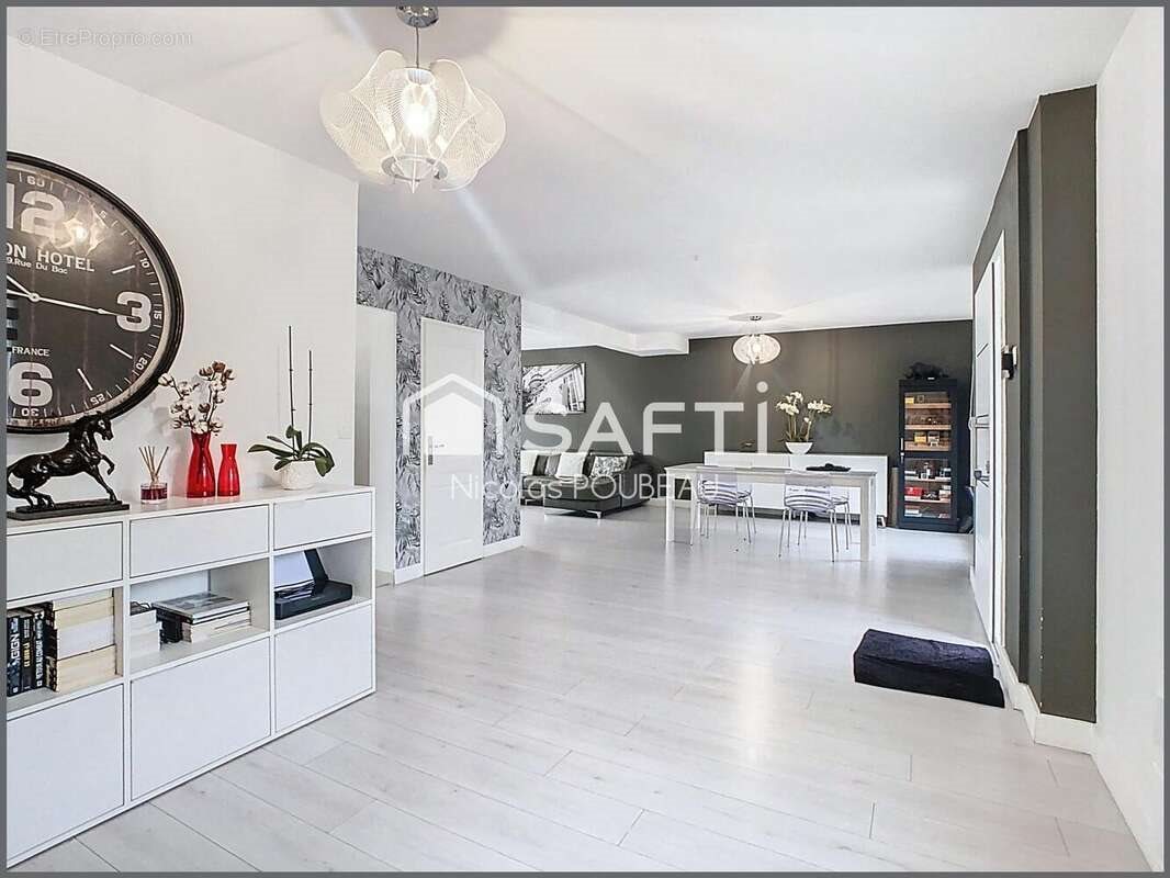 Maison à vendre, 163m², Veigné