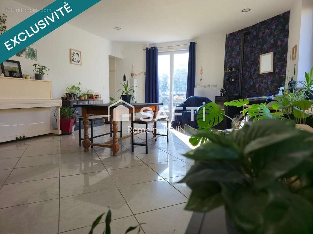 Maison à vendre, 165m², Damvillers