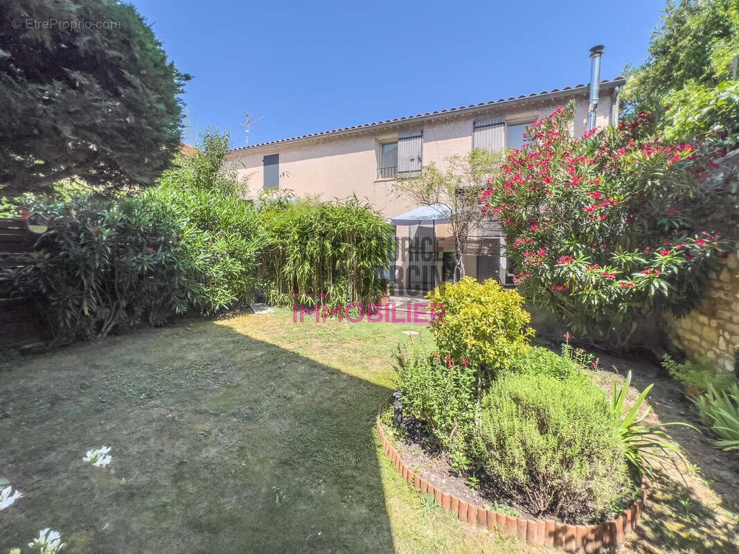 Maison à vendre, 74m², Carpentras