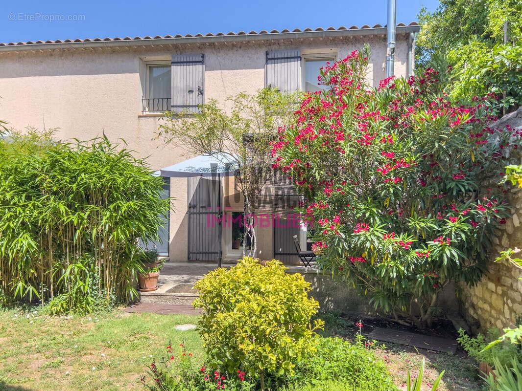 Maison à vendre, 74m², Carpentras