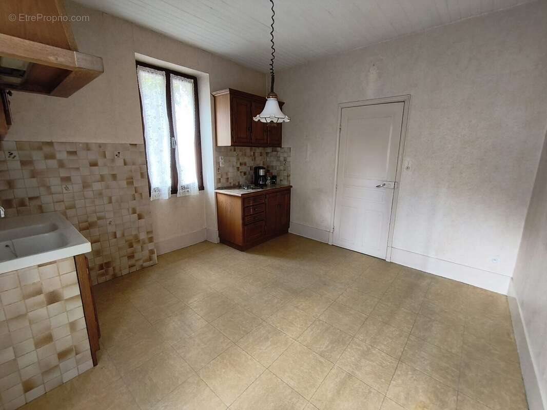 Maison à vendre, 84m², Decazeville