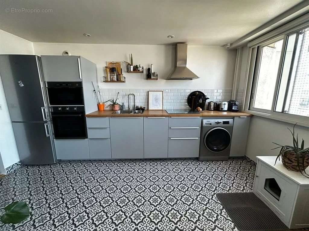 Appartement à vendre, 53m², Courbevoie