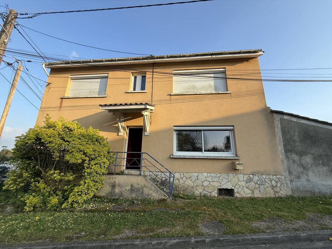 Maison à vendre, 121m², Fargues-Saint-Hilaire