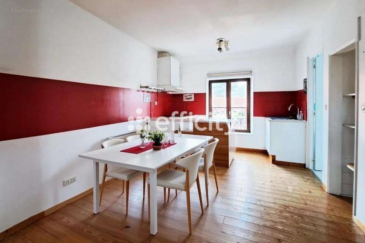 Appartement à vendre, 57m², Cergy