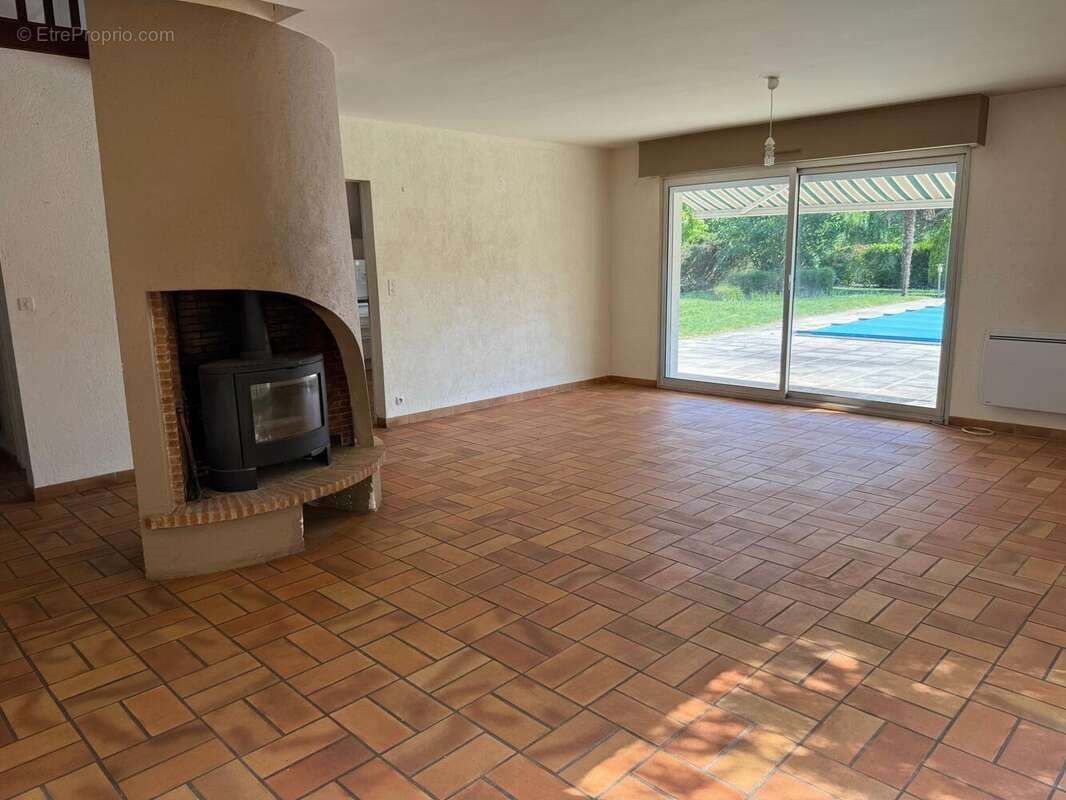 Maison à vendre, 155m², Soulaire-et-Bourg