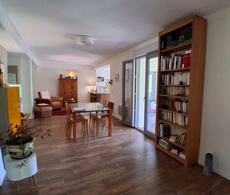 Appartement à vendre, 97m², Bagnères-de-Bigorre