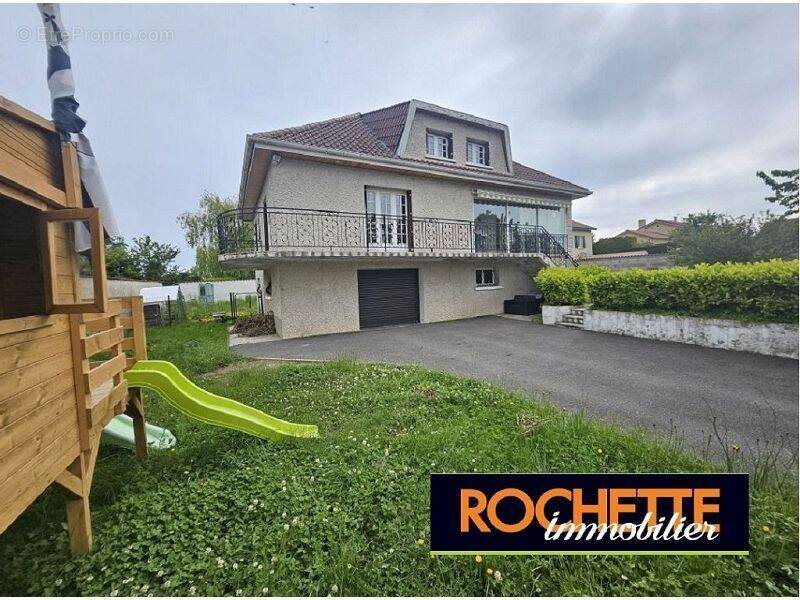 Maison à vendre, 123m², Saint-Martin-Lestra