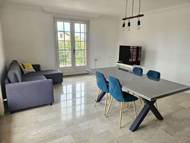 Maison à vendre, 123m², Saint-Martin-Lestra