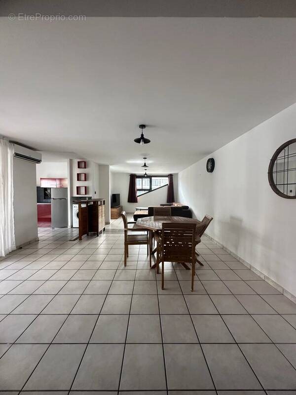 Appartement à vendre, 74m², Saint-Pierre