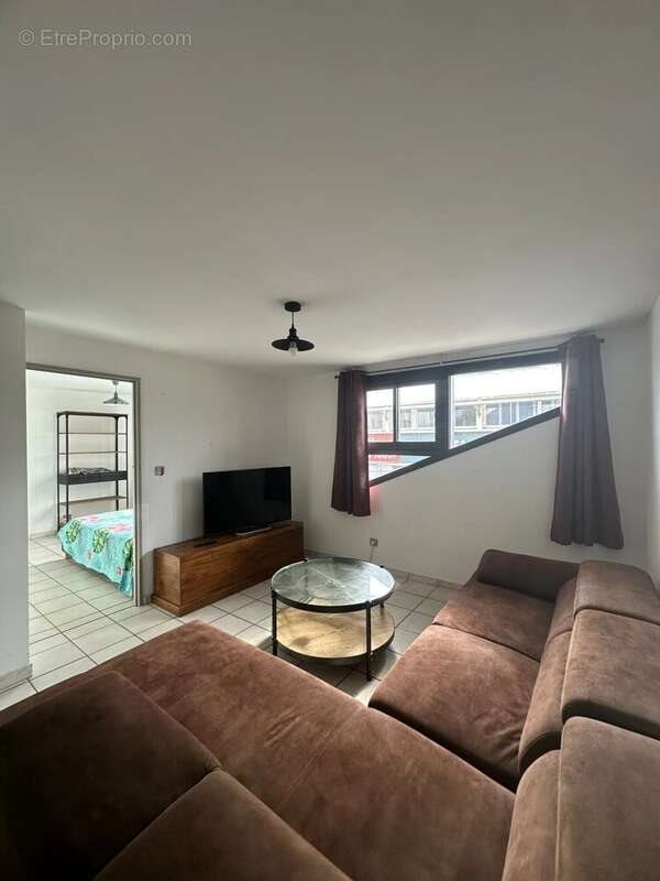 Appartement à vendre, 74m², Saint-Pierre