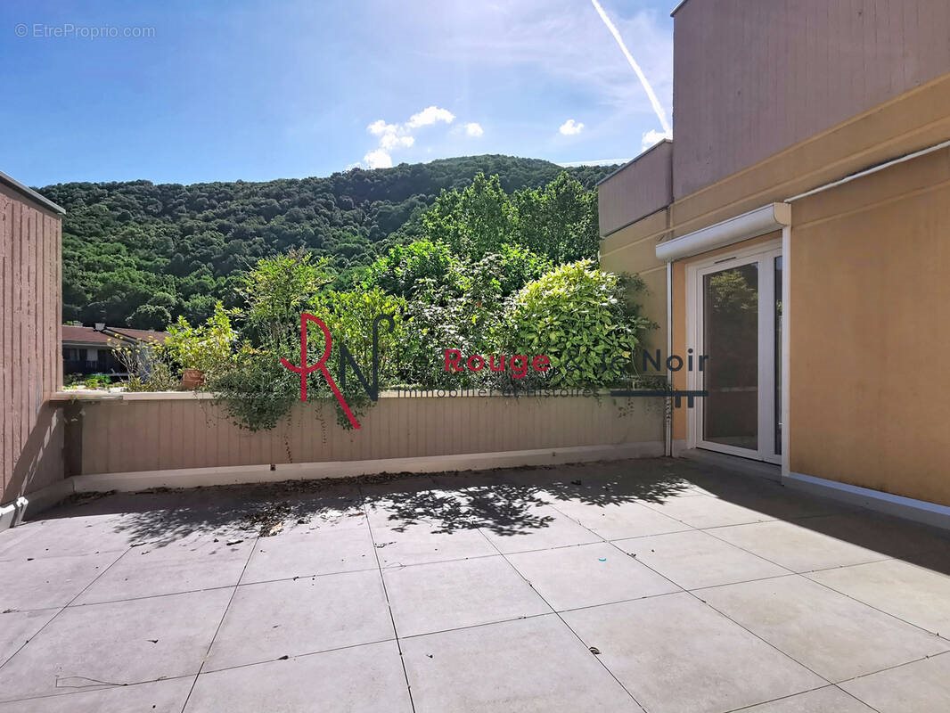 Appartement à vendre, 91m², Poisat