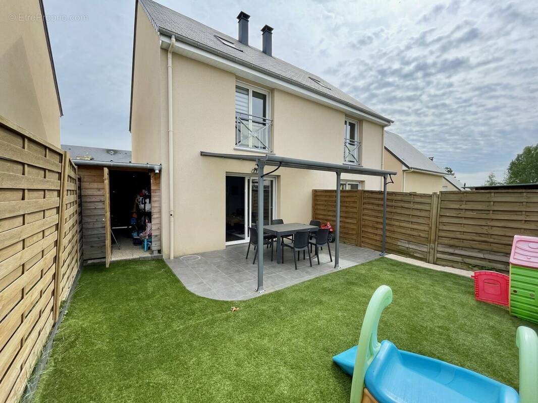 Maison à vendre, 86m², Caen