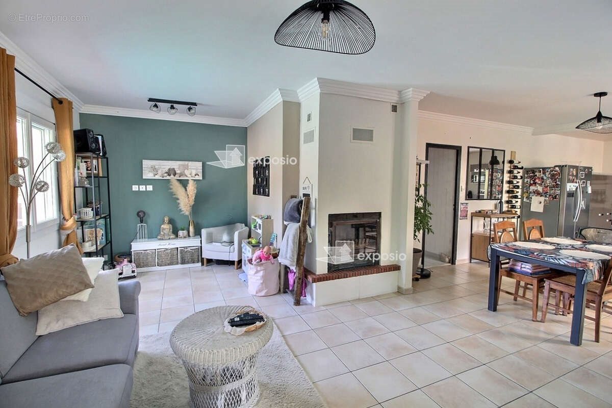 Maison à vendre, 104m², Fors