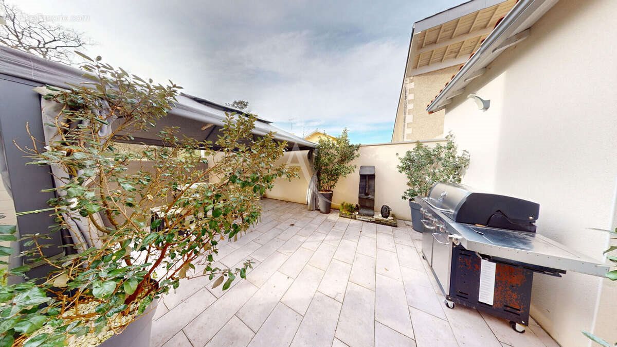 Maison à vendre, 114m², Poitiers