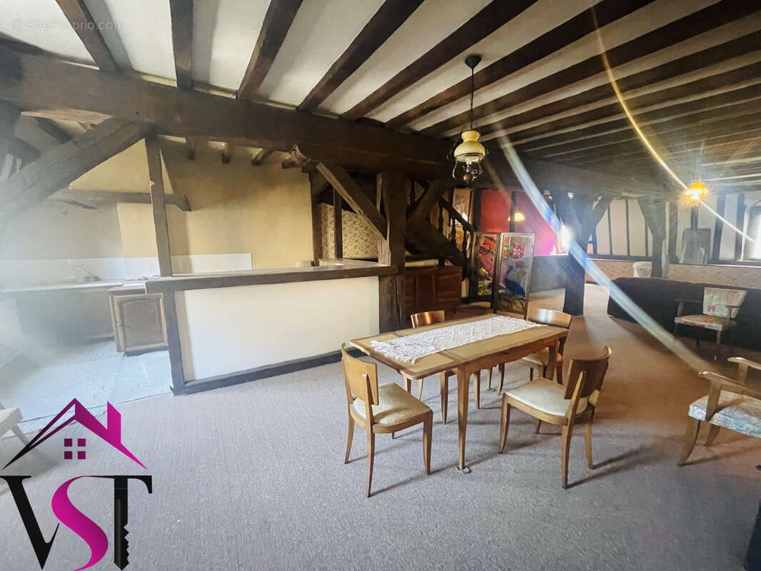 Maison à vendre, 228m², Auxonne
