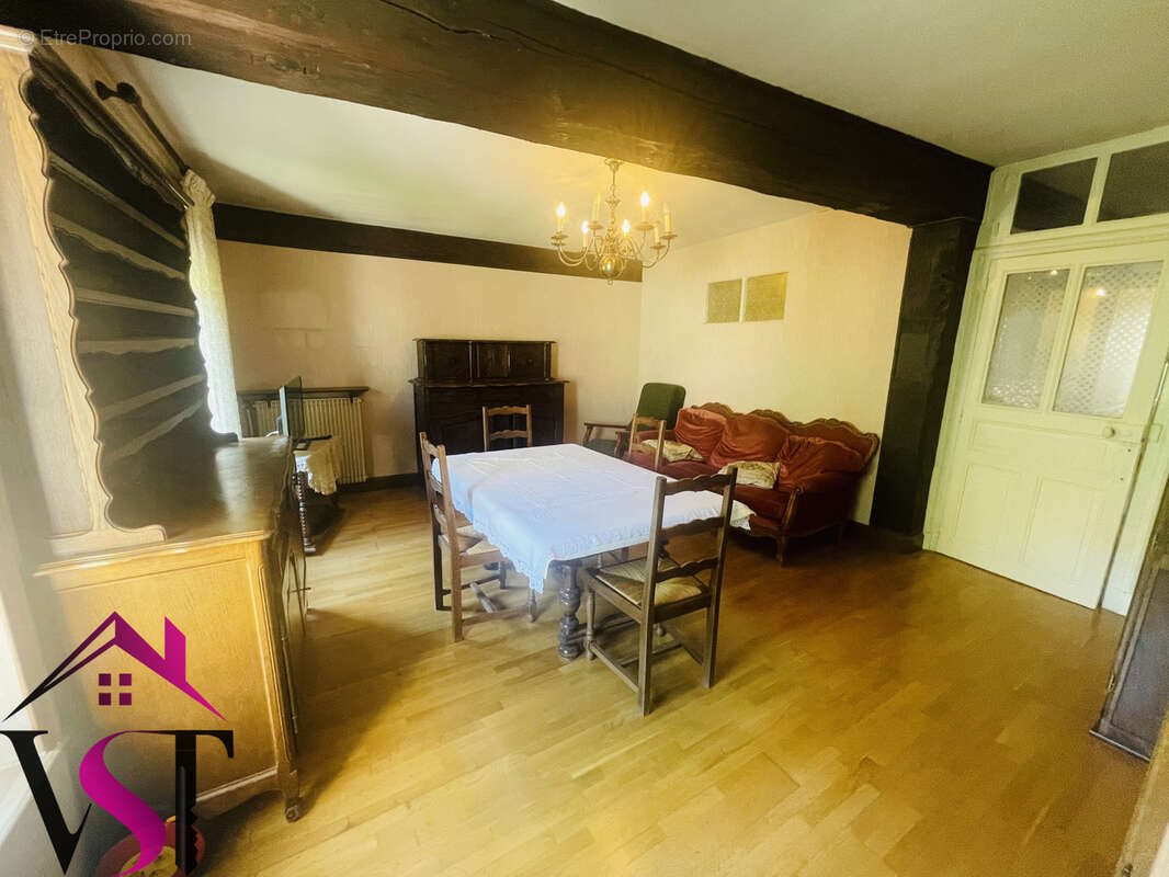 Maison à vendre, 228m², Auxonne