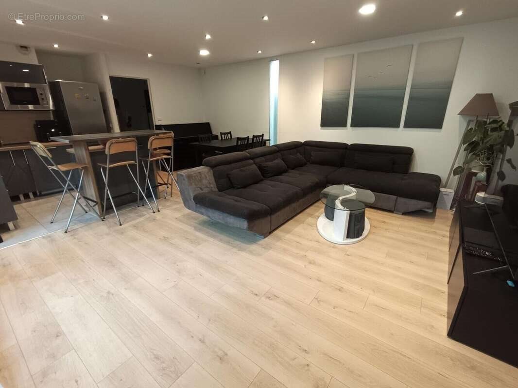 Appartement à vendre, 90m², Cergy