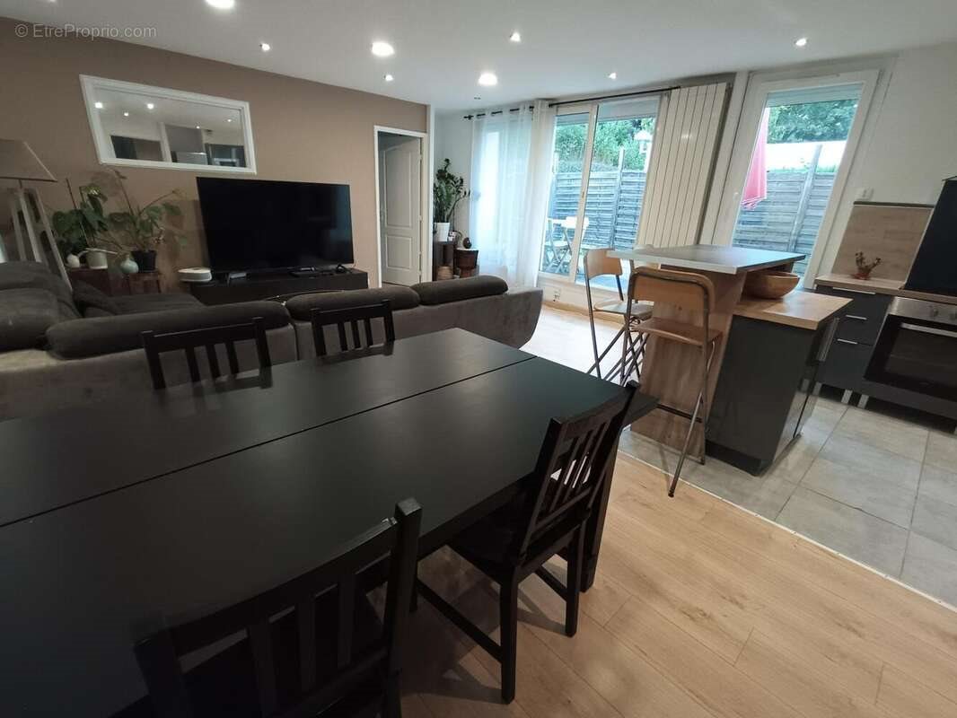 Appartement à vendre, 90m², Cergy
