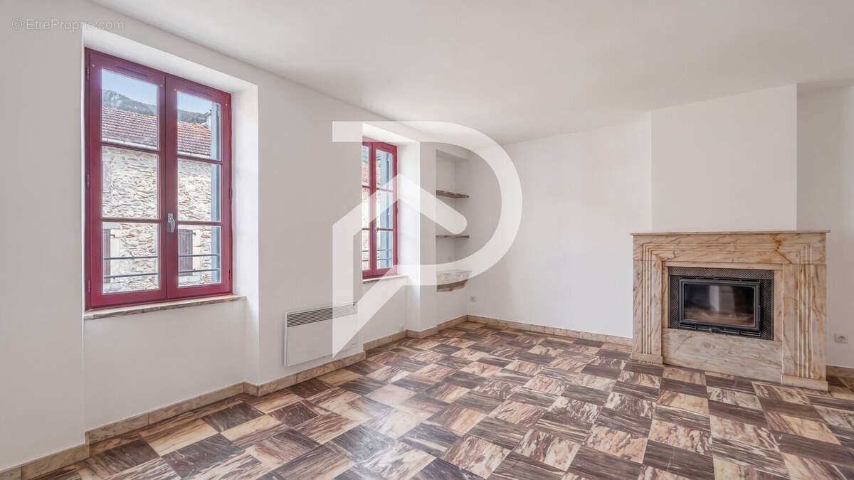 Maison à vendre, 72m², Prémian