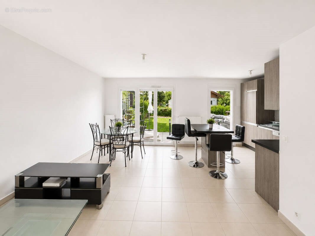 Appartement à vendre, 80m², Évian-les-Bains