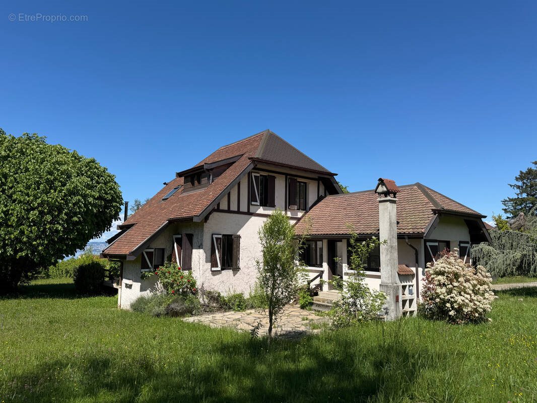 Maison à vendre, 161m², Evian-les-Bains