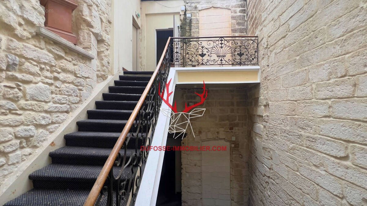 Maison à vendre, 830m², Avignon