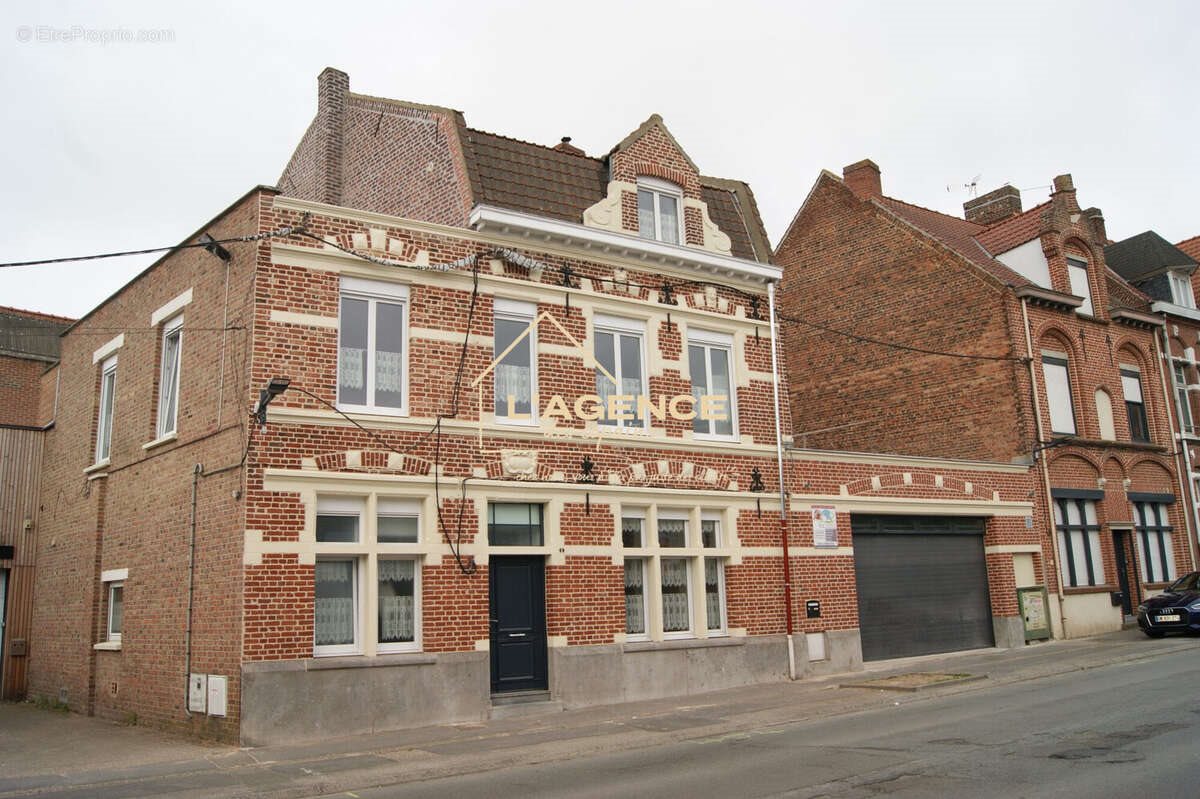Maison à vendre, 335m², Bailleul