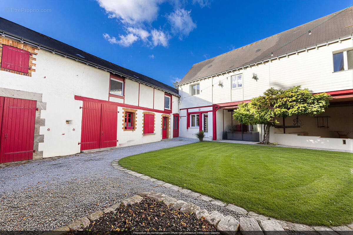 Maison à vendre, 360m², Vieillevigne
