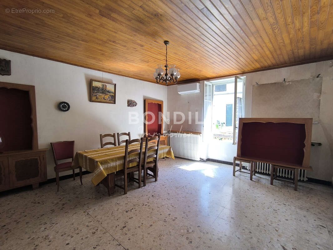 Appartement à vendre, 161m², Pertuis