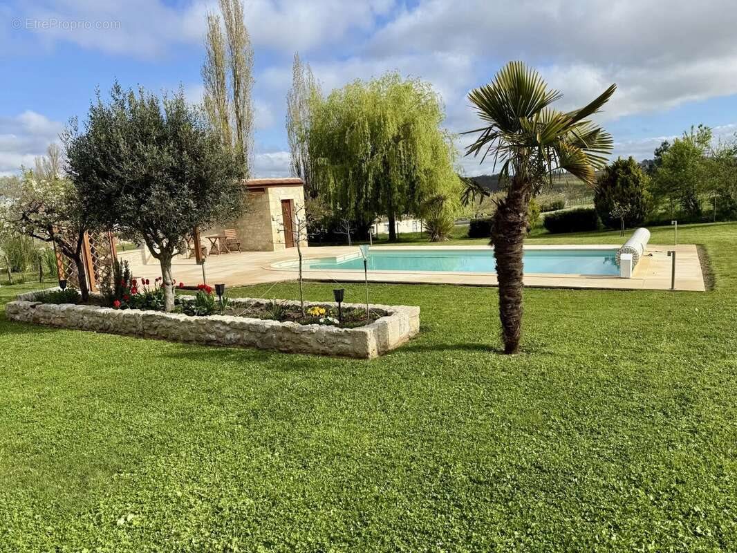 Maison à vendre, 170m², Duras
