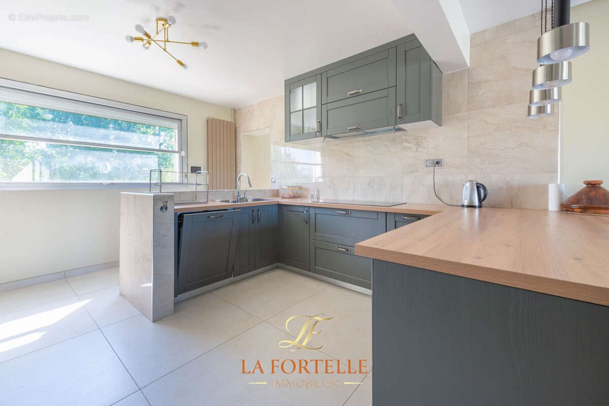 Maison à vendre, 340m², Houdan