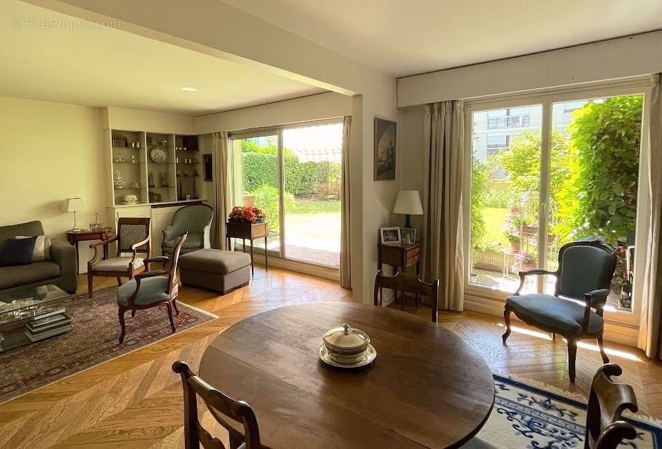 Appartement à vendre, 128m², Versailles