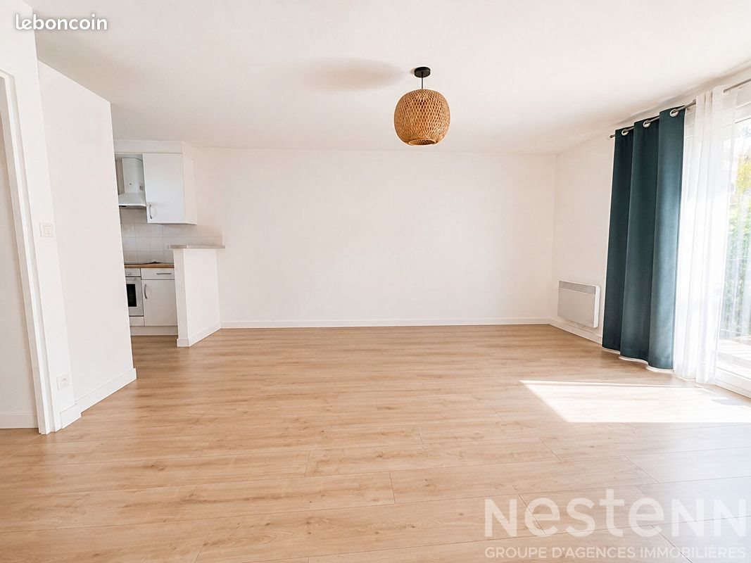Maison à louer, 87m², Pluneret