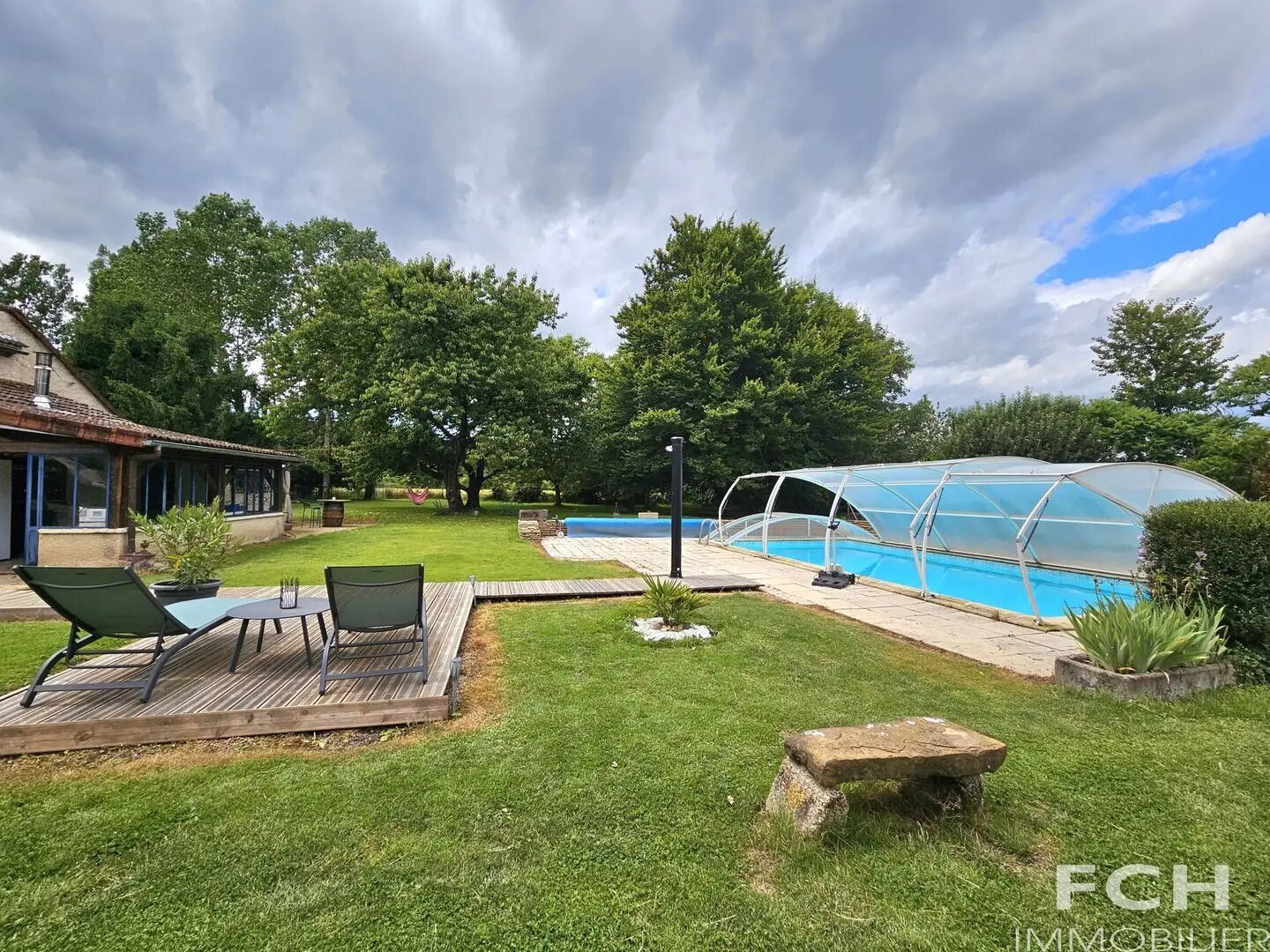 Maison à vendre, 190m², Saint-Priest-Bramefant