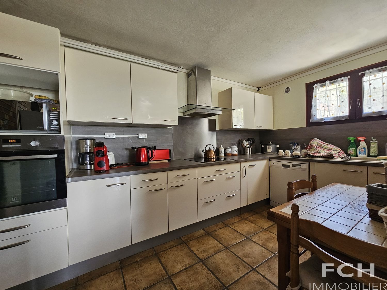 Maison à vendre, 155m², Saint-Yorre