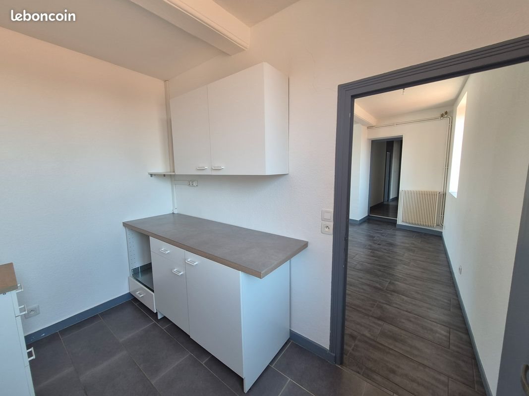 Appartement à louer, 80m², Riom