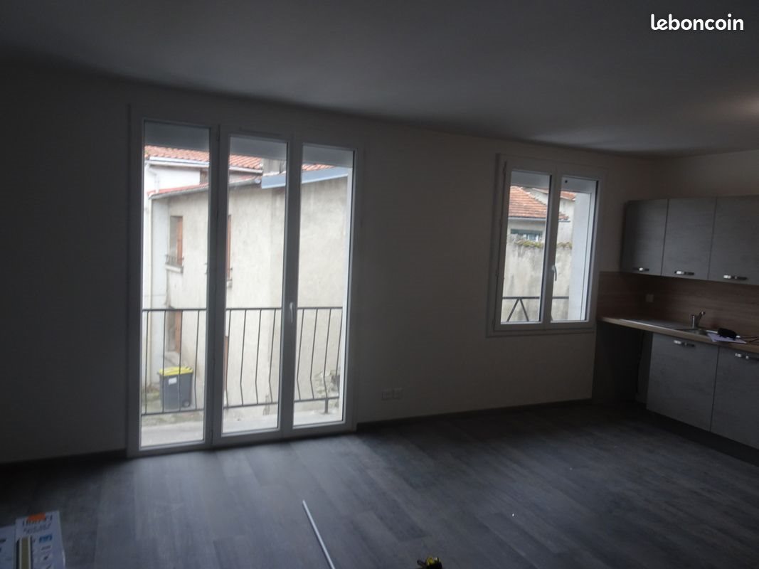 Appartement à louer, 67m², Pont-du-Château