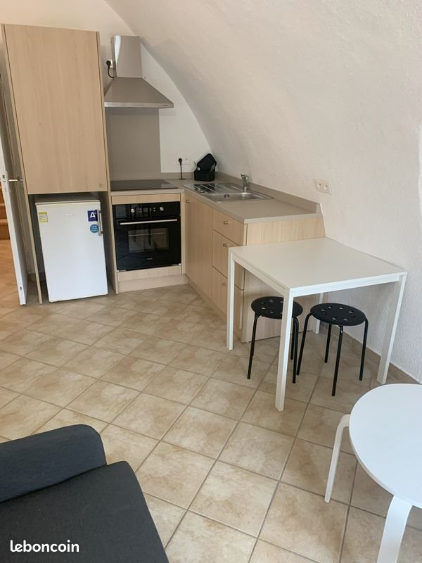 Appartement à louer, 25m², Riom